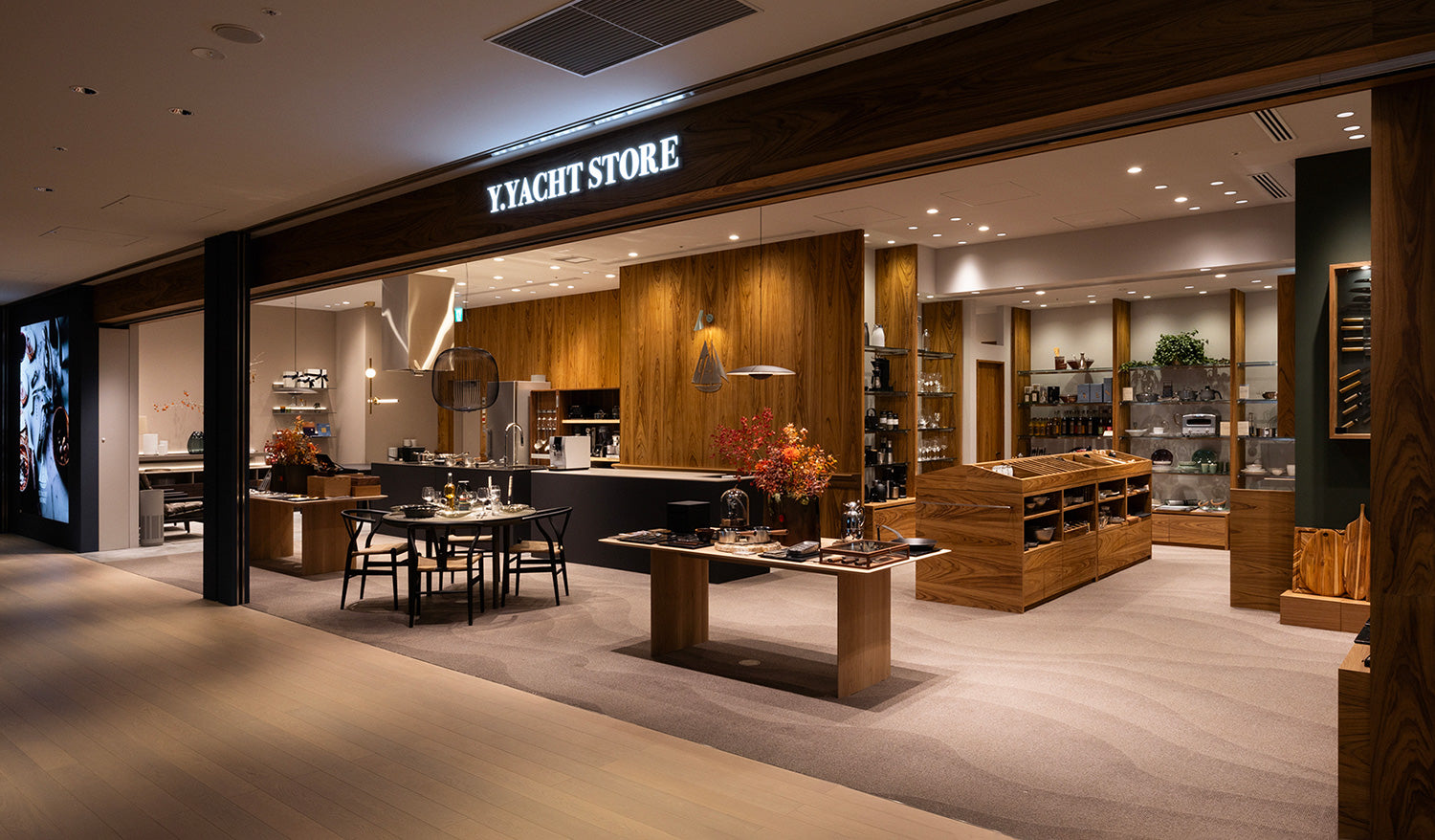 「Y.YACHT STORE Azabudai Hills」オープンのお知らせ