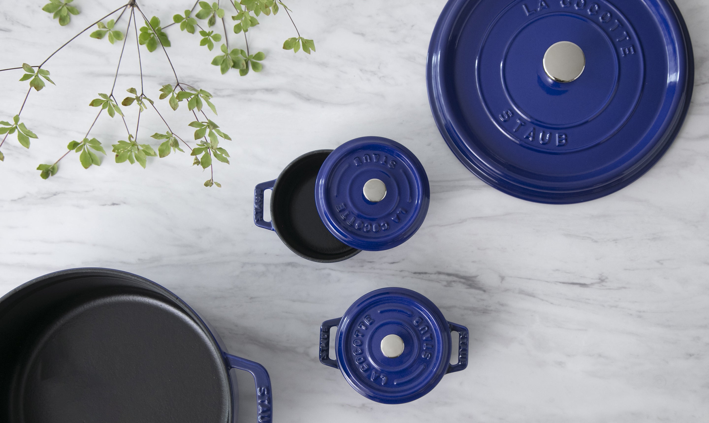 STAUB(ストウブ）ロイヤルブルー | キッチン用品通販サイト Y-YACHT STORE