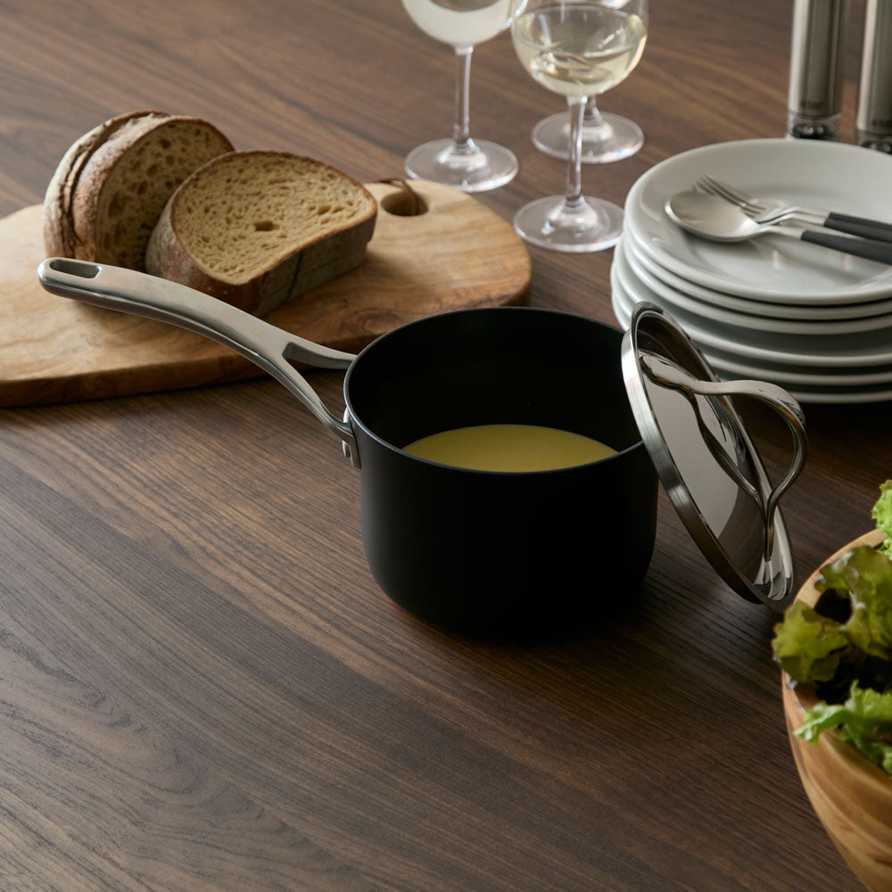 未使用品アノロンAnolon 2QT カバー付きソースパン 未使用品アノロンAnolon 2QT カバー付きソースパン Amazon.com