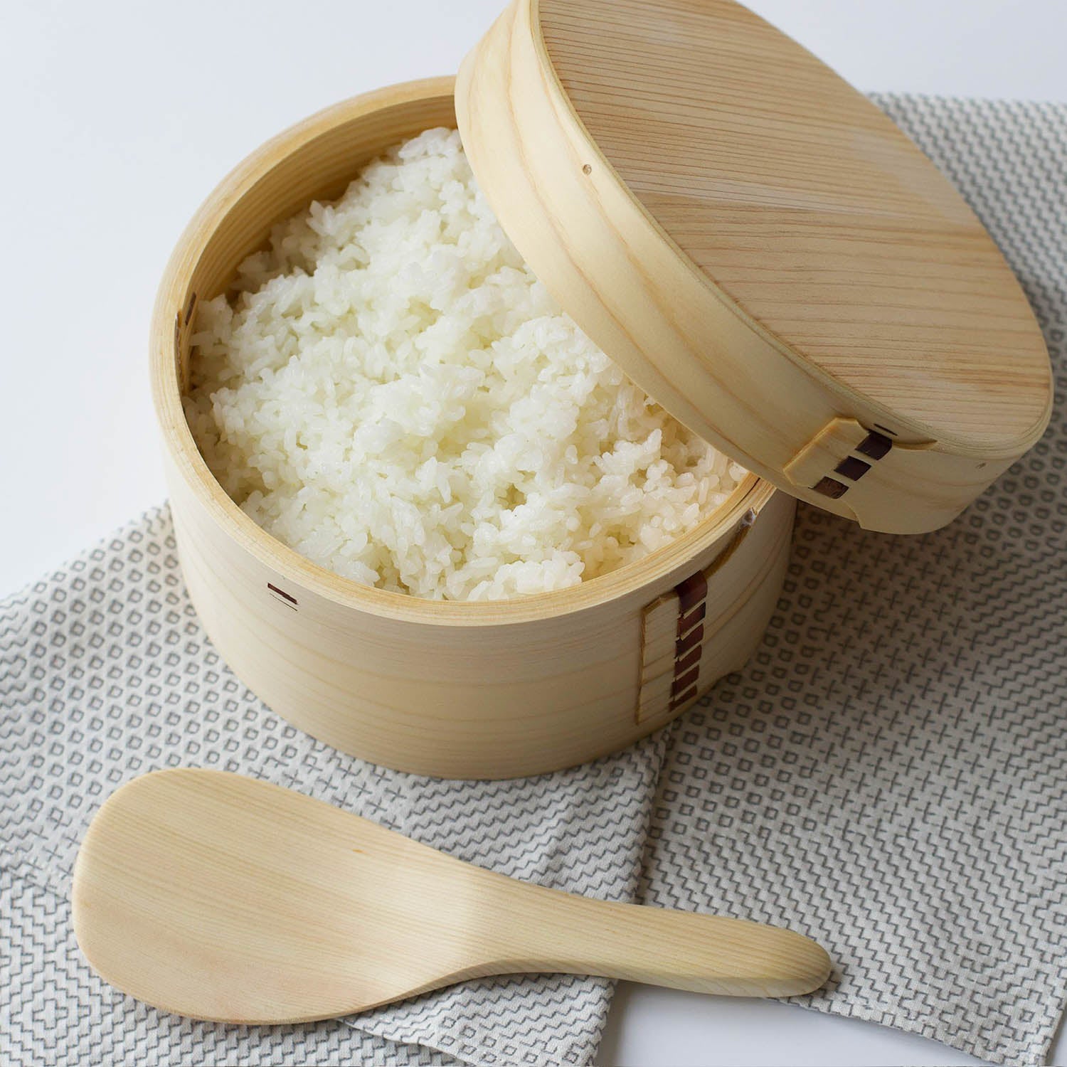 5_19f0c4ae-52a8-468e-a40a-