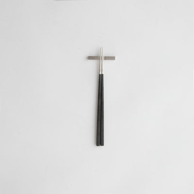 Cutipol(クチポール) KUBE(キューブ) ブラック×シルバー チョップスティック(箸置付)