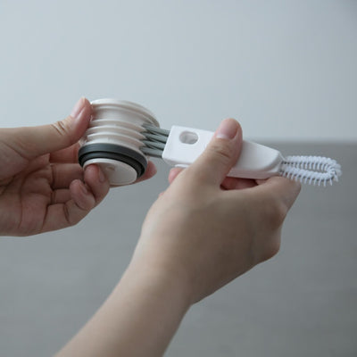 marna(マーナ) 水筒すき間洗いブラシ ホワイト