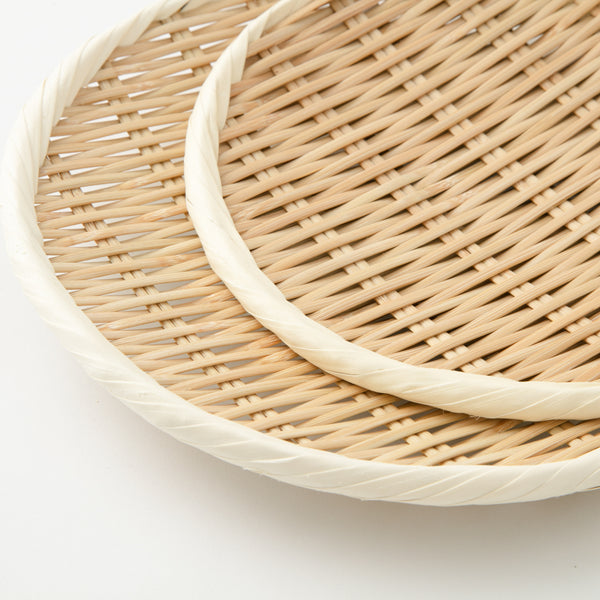 通気性が良いので、トーストやおにぎりを乗せてもOK。普段使いのアイテムとして活躍してくれます。