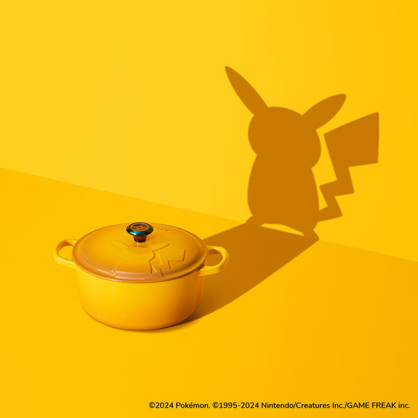 LE CREUSET（ル・クルーゼ）ポケモン シグニチャー ココット・ロンド 22cm ネクター (イリディセントツマミ)  21951226720464 |キッチン用品通販サイト Y.YACHT STORE