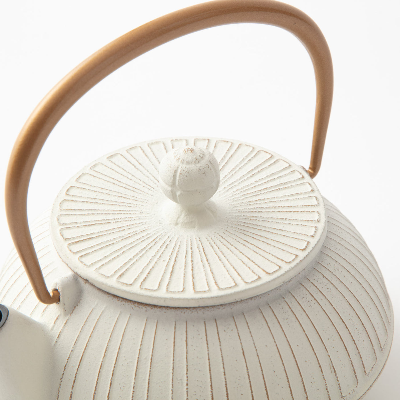 岩鋳 急須5型菊 金/麻色 (取手ゴールド) 44150 |キッチン用品通販