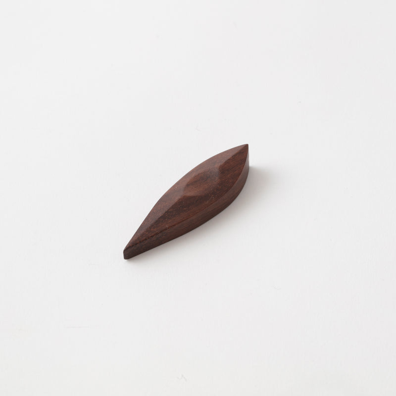 MARUNAO(マルナオ) 木の葉 箸置 ペア  H011