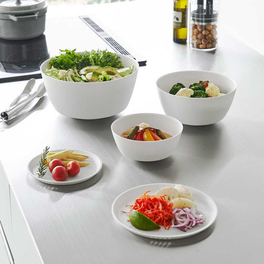 tower（タワー）傾けて混ぜやすい調理ボウル 5点セット 電子レンジ対応 ホワイト