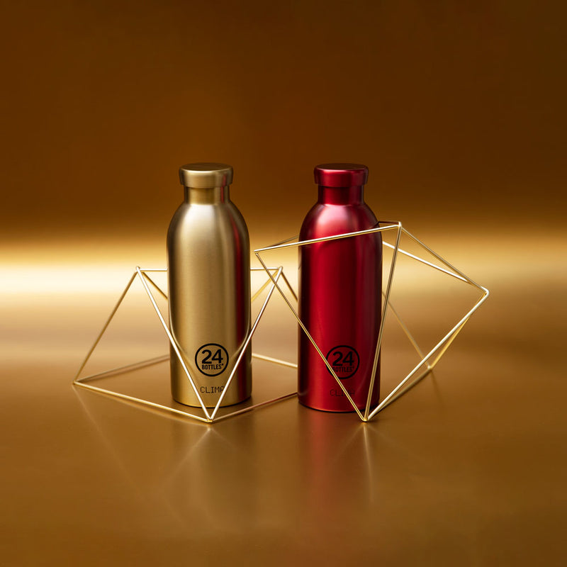 24Bottles(トゥエンティフォー ボトルズ) メタリックコレクション クライマボトル 500ml ファイヤーレッド