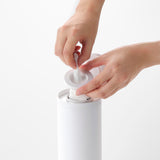 tower（タワー）ボトル型ウェットティッシュケース ホワイト