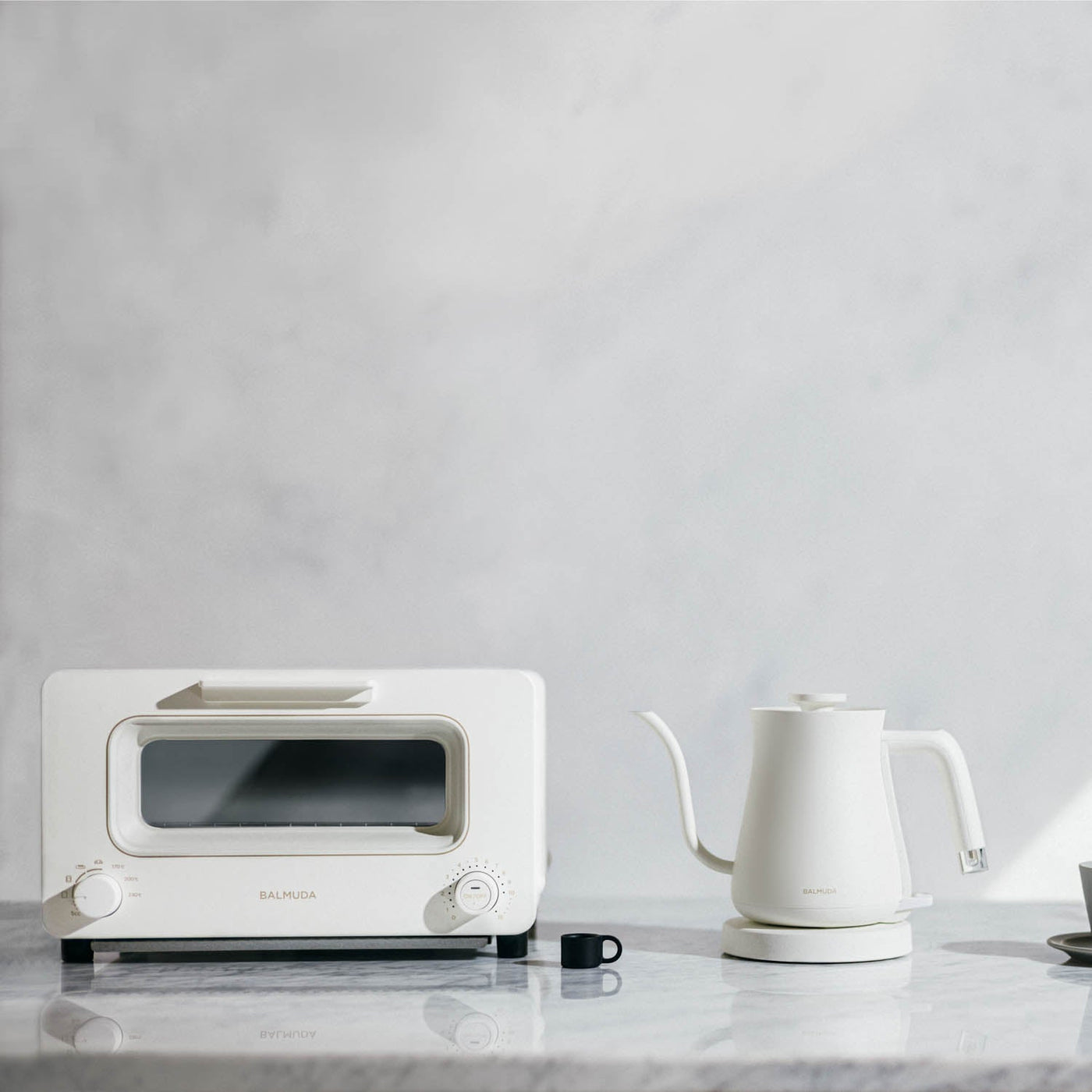 BALMUDA The Pot KPT01JP-WH ホワイト バルミューダ KPT01JP-WH 電気ケトル BALMUDA The Pot 0.6L