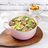 LE CREUSET(ル・クルーゼ)  ココット・ロンド シェルピンク