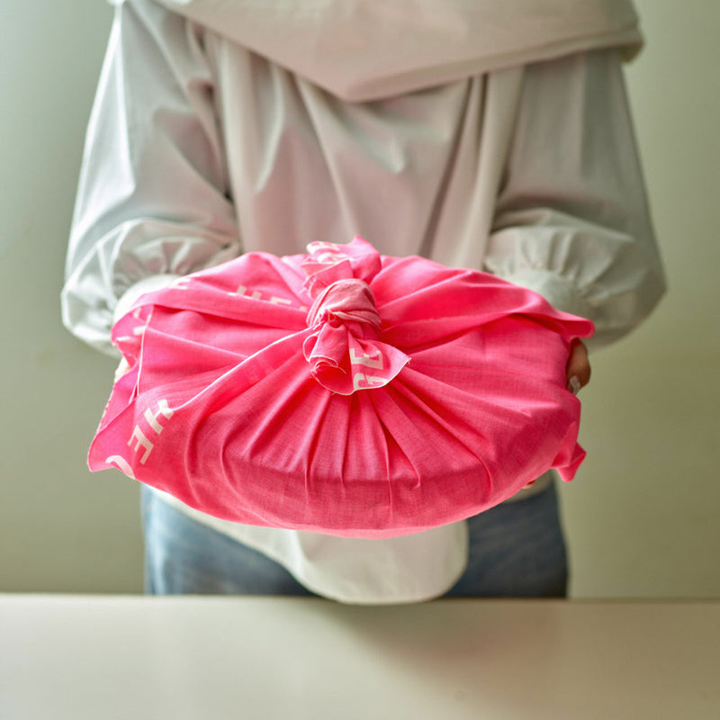HEGE(ヘゲ)  Ф250直火鍋(木蓋付き)Wrapping Set シルバー