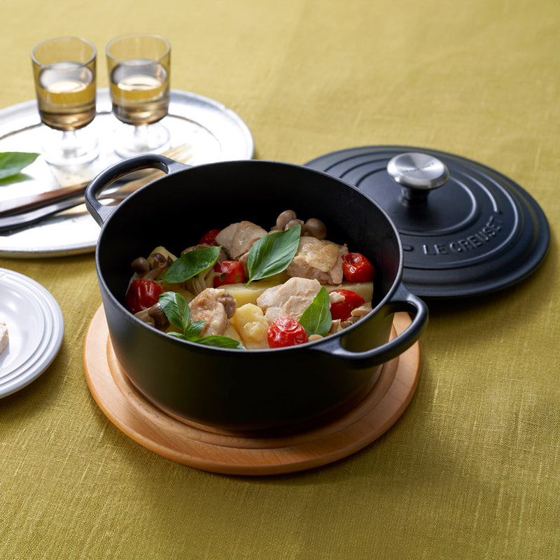 （箱・袋付き）ル・クルーゼ ココット・ロンド 16cm マットブラック LE CREUSET(ル・クルーゼ) ココット・ロンド マットブラック |キッチン