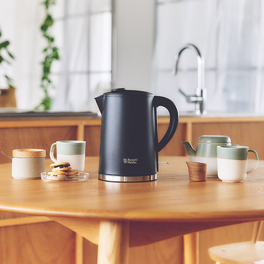 Russell Hobbs（ラッセルホブス）ベーシックケトルプラス ブラック