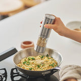 【2/13～先行受注開始】Russell Hobbs（ラッセルホブス）充電式ゴマミル