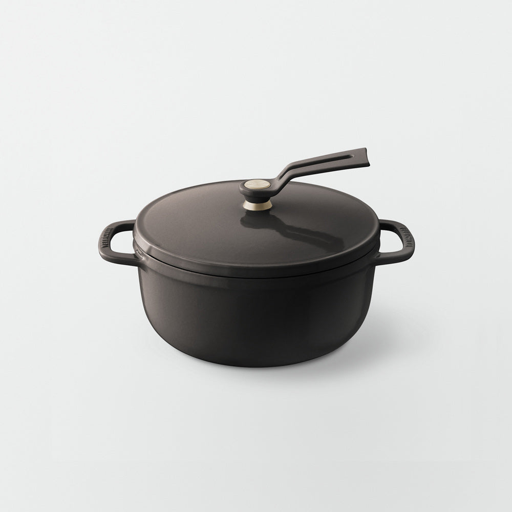 【美品】バーミキュラ オーブンポット2 /22cm ヘーゼルナッツブラウン VERMICULAR(バーミキュラ) オーブンポット2 ヘーゼルナッツブラウン