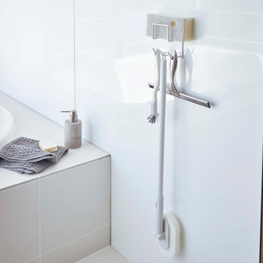 tower（タワー）マグネットバスルームクリーニングツールホルダー ホワイト