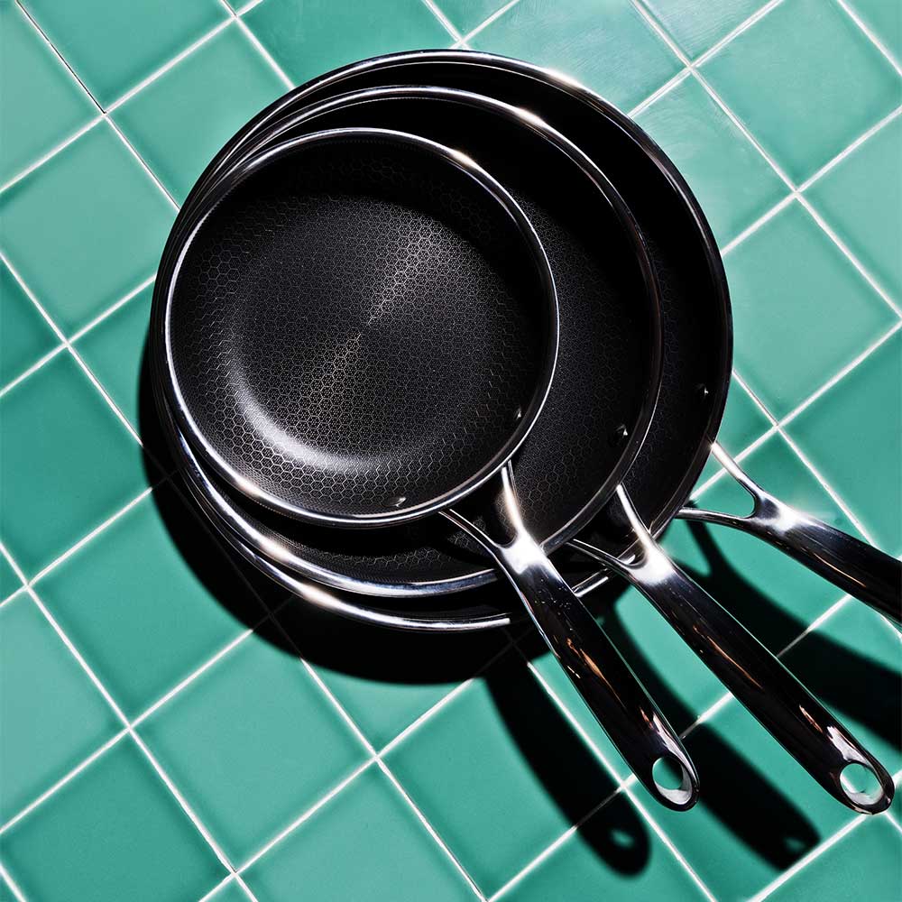 HexClad（ヘックスクラッド）ハイブリッド フライパン（Hybrid Pan