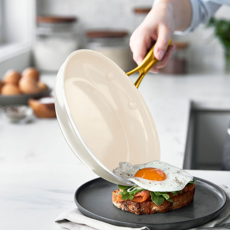 グリーンパンSTUDIO（ストゥディオ）フライパン クリームホワイト