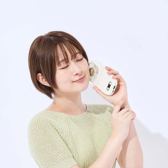 Toffy（トフィー）Happy Collection ひんやり6Wayモバイルファン パンナホワイト
