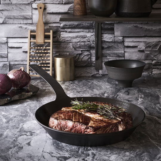 MEYER（マイヤー）Jシリーズ IRON PAN(アイロンパン) 25cm