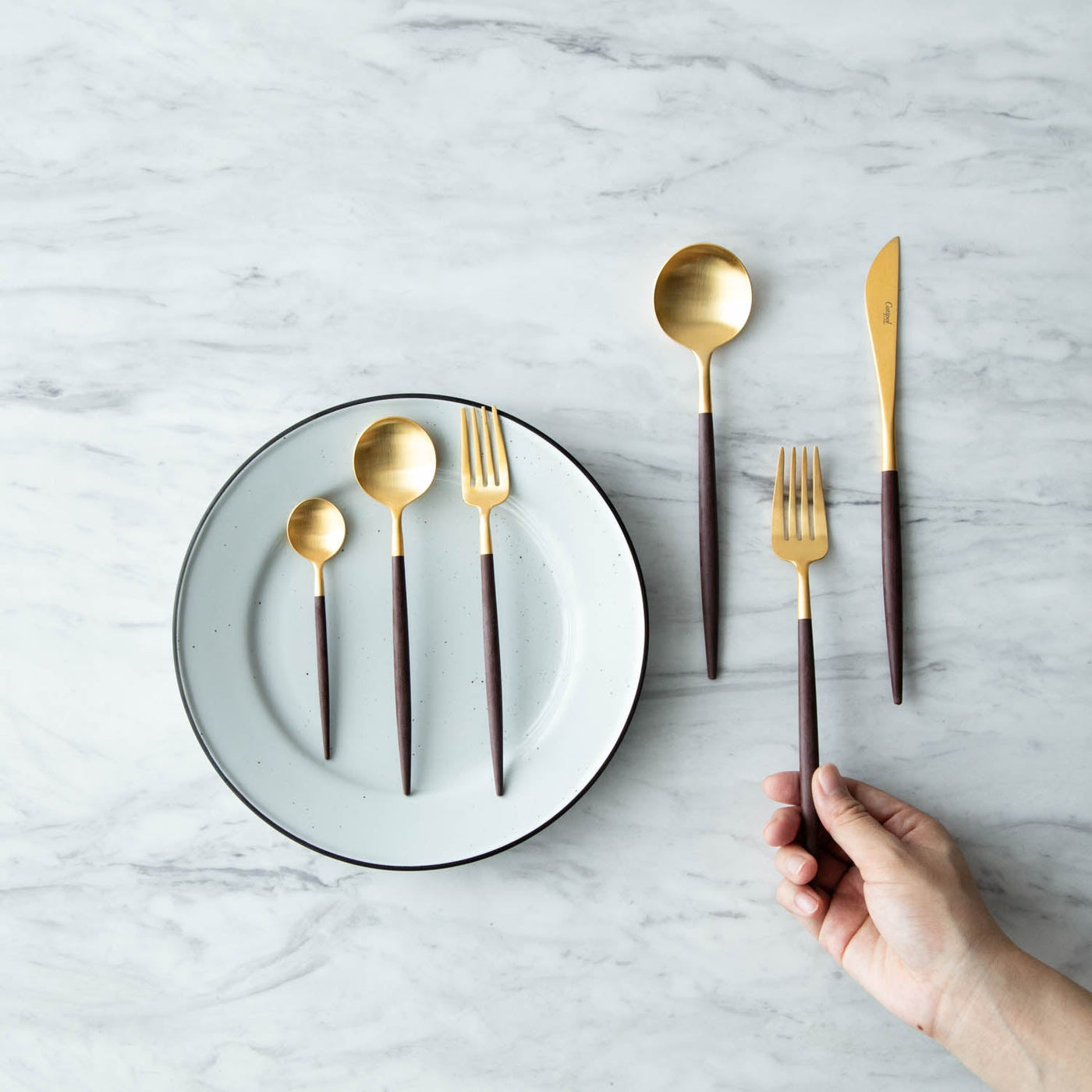 クチポール ゴア　4本セット（ブラウン×ゴールド） Cutipol(クチポール) ゴア ブラウン×ゴールド テーブルフォーク GO.04