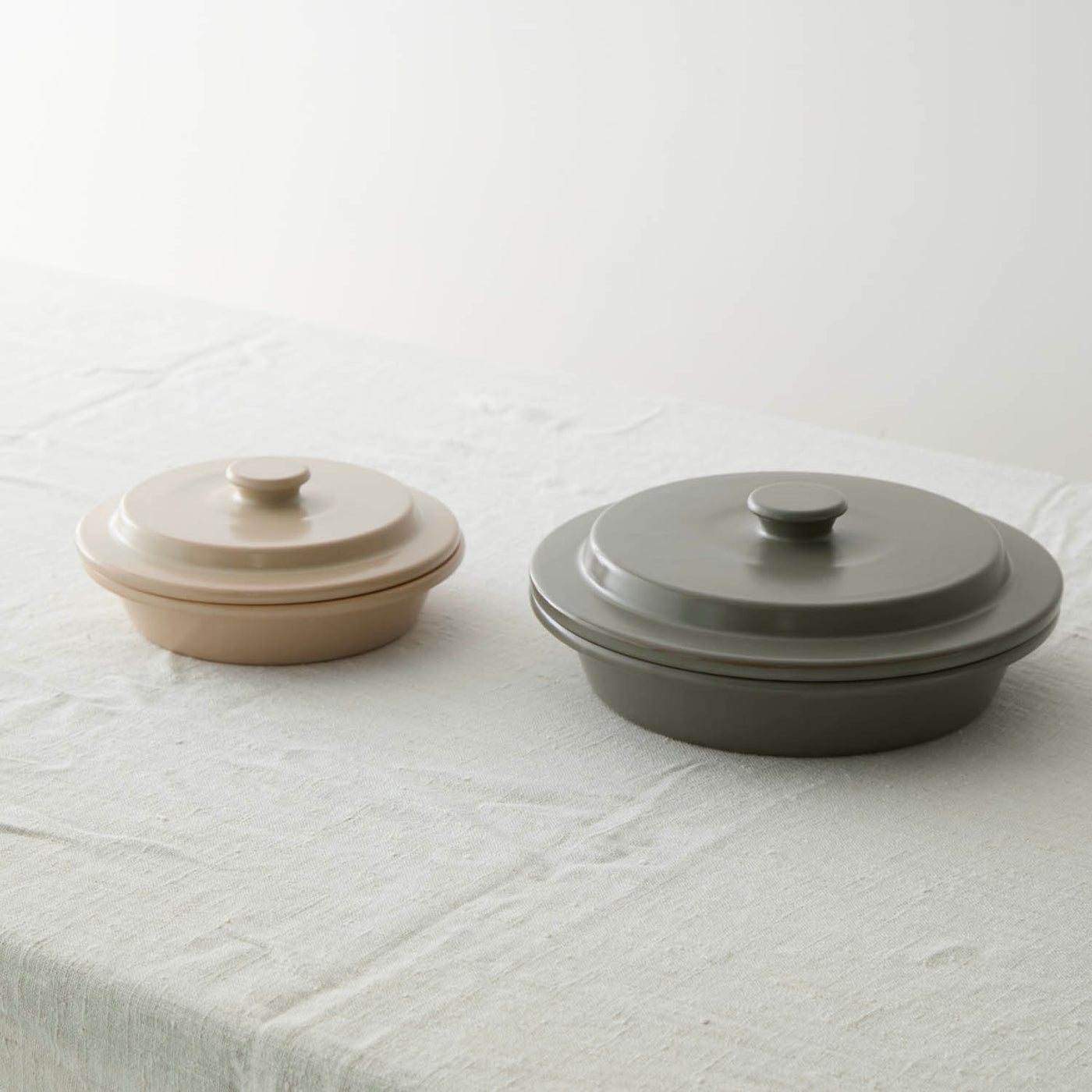 PETARI（ペタリ）Shallow Pot(浅鍋) Mud Stone |キッチン用品通販