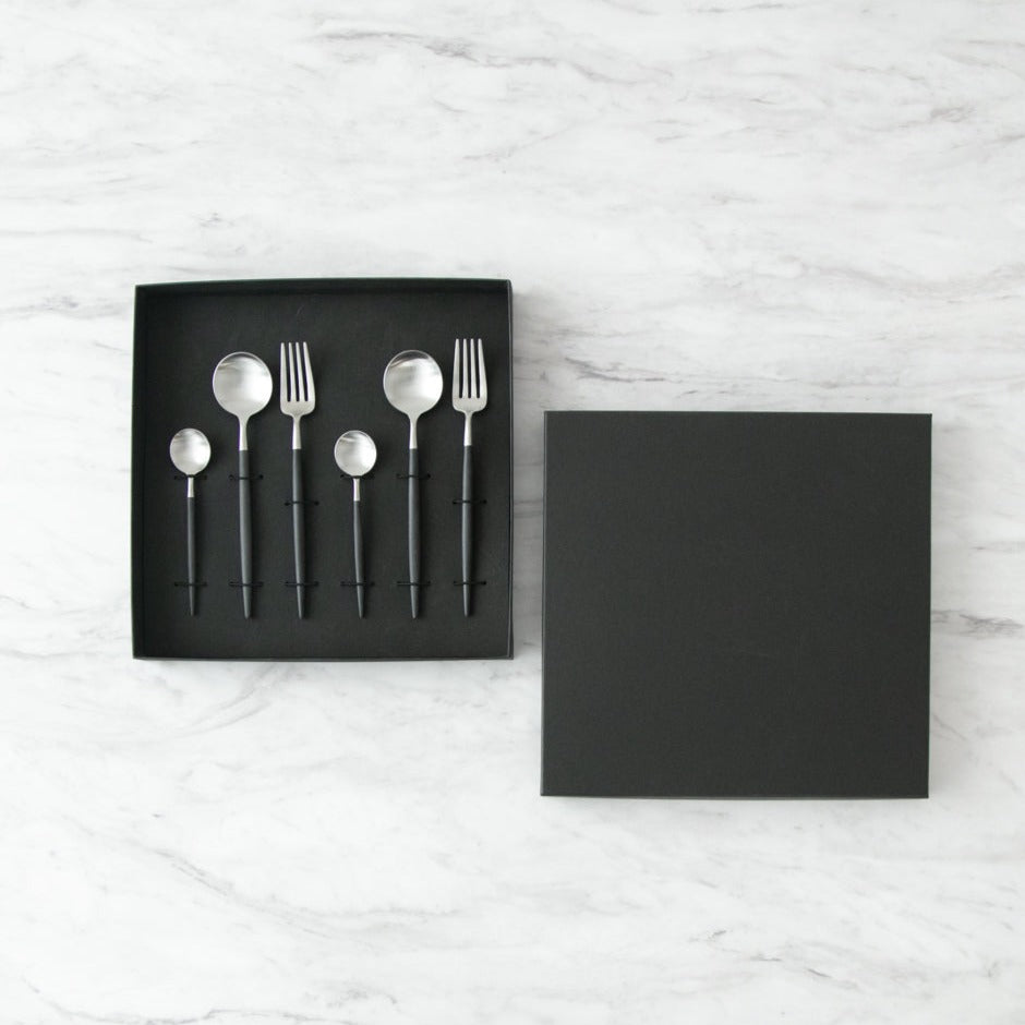 Cutipol(クチポール) ゴア ブラック×シルバー デザート+ティースプーン6本ギフトセット