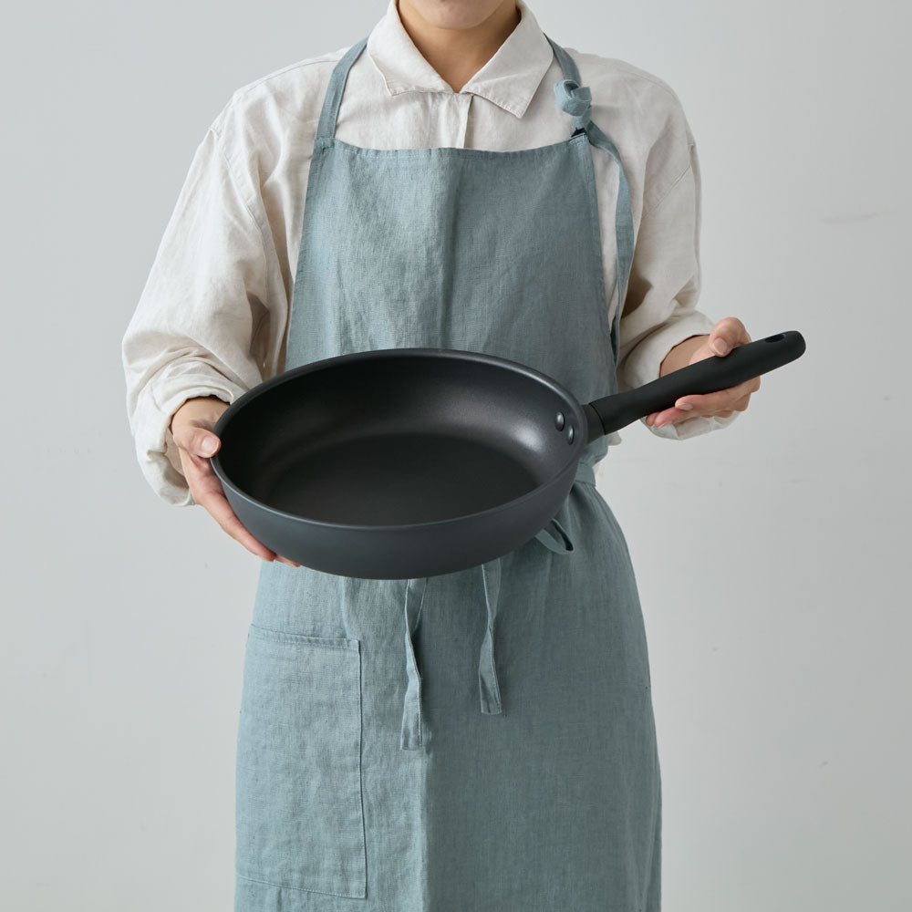 マイヤー (Meyer) フライパン 「ミッドナイト 両手鍋 20cm」 アルミニウム IH対応 フッ素樹脂加工 国内正規品 MNH-W20 マイヤー フライパン ミッドナイト フライパン 26cm \u2013 MEYER