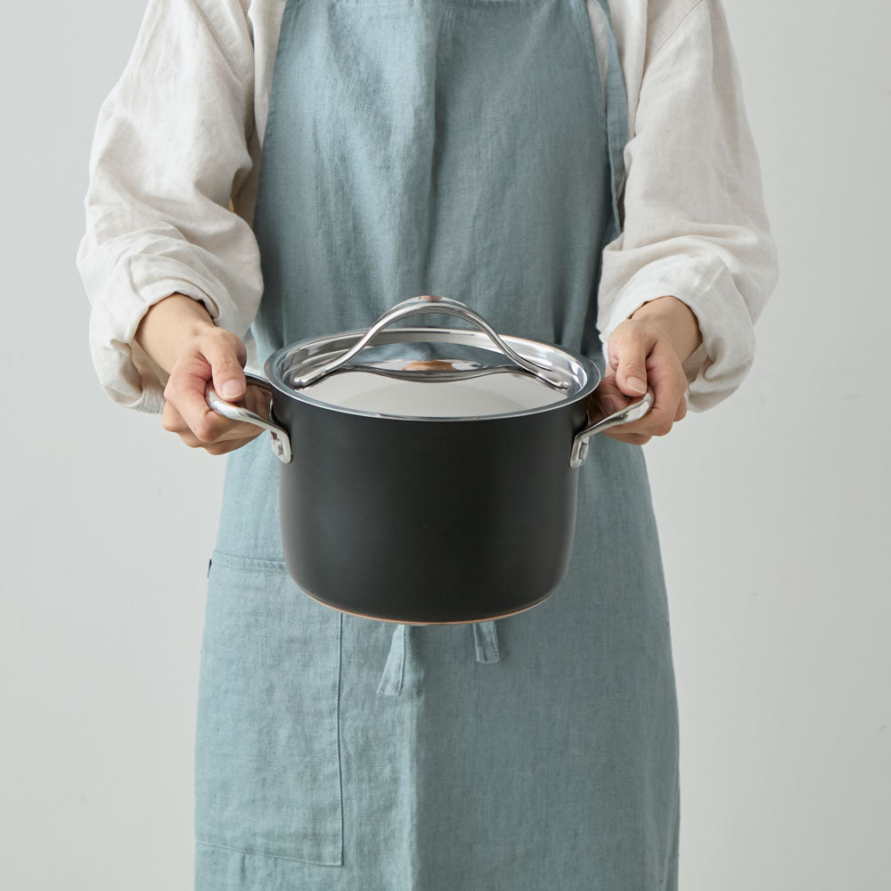 MAYER（マイヤー）アナロン ルクス 両手鍋 20cm AC3-W20 |キッチン用品