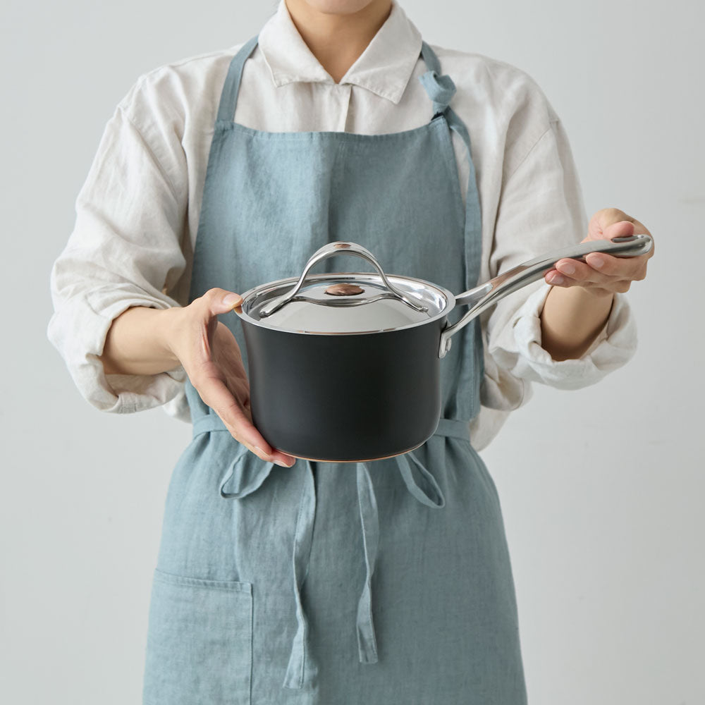 未使用品アノロンAnolon 2QT カバー付きソースパン 未使用品アノロンAnolon 2QT カバー付きソースパン Amazon.com