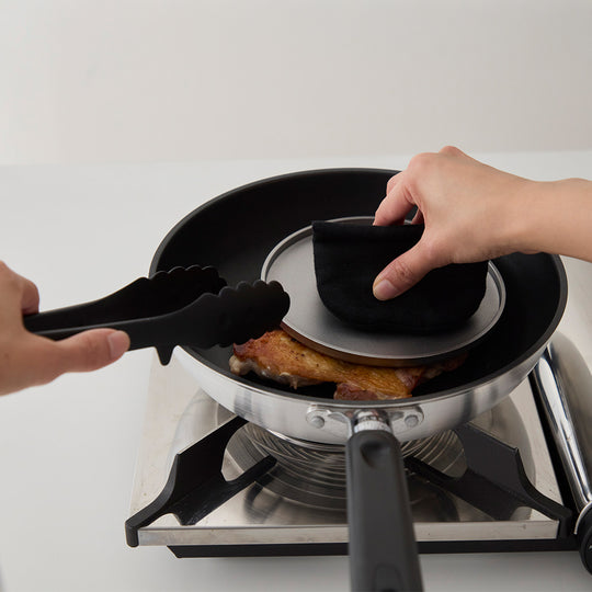 UMIC(ユミック) 日本製 爽 フライパン26cm (ガス火専用）・ミートプレス・トングセット