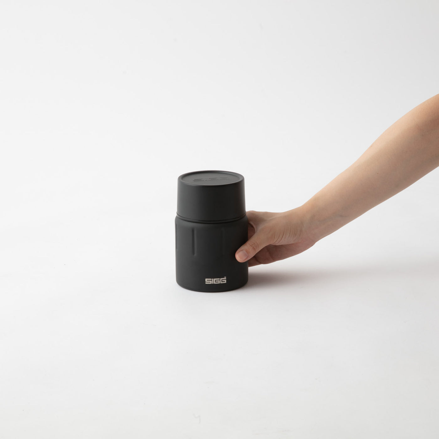 ☆SIGG(シグ) GEMSTONE(ジェムストーン) フードジャー 0.5L ブラック