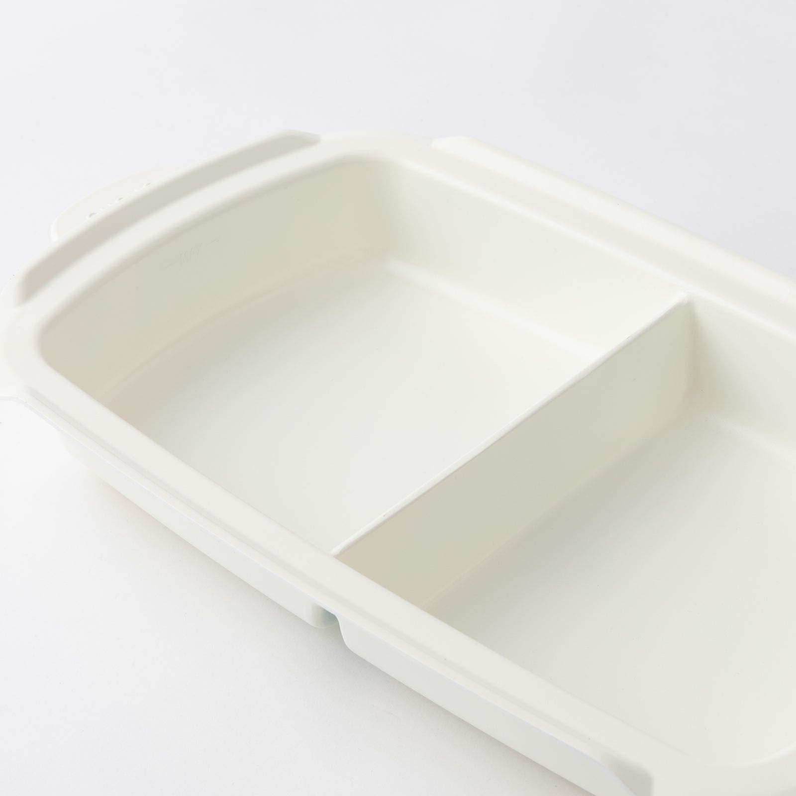 BRUNO ホットプレートグランデ用仕切り鍋 BOE026-NABE BOE02 楽天市場】ブルーノ ホットプレートグランデ用 BOE026 仕切り鍋