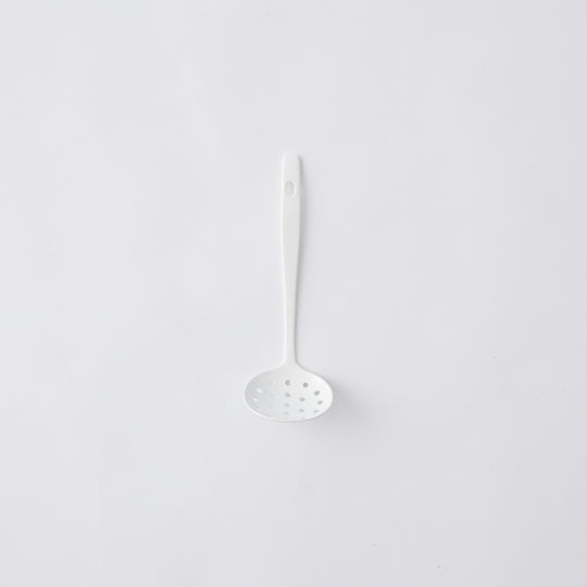 にちにち道具  琺瑯穴あきミニレードル