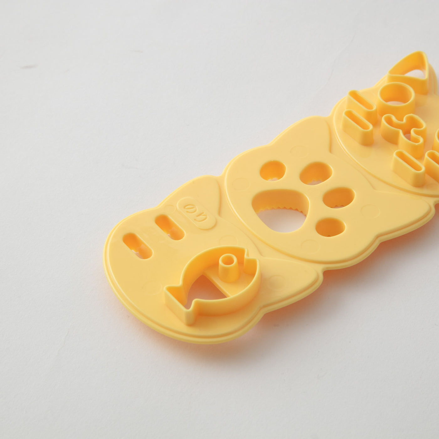 アーネスト おむすびニャン A-76708 |キッチン用品通販サイト Y.YACHT