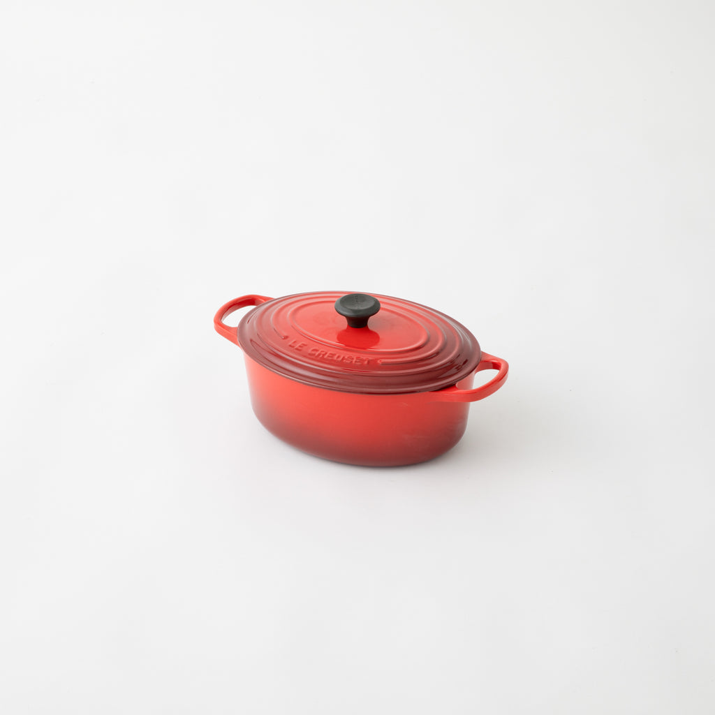 LE CREUSET(ル・クルーゼ) ココット・オーバル 25cm チェリーレッド