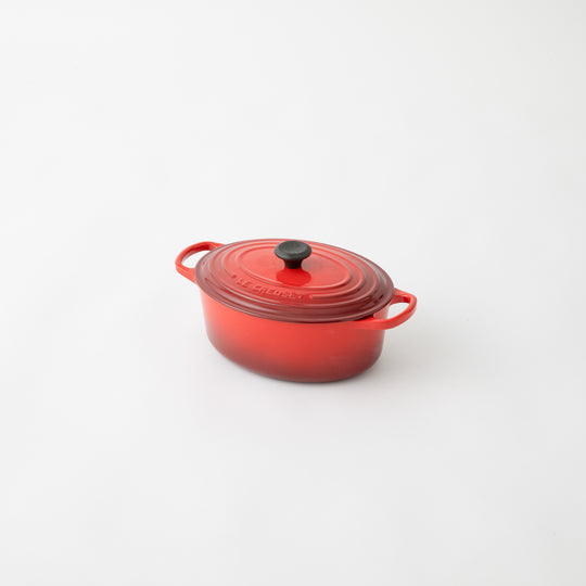 LE CREUSET(ル・クルーゼ)   ココット・オーバル 25cm チェリーレッド