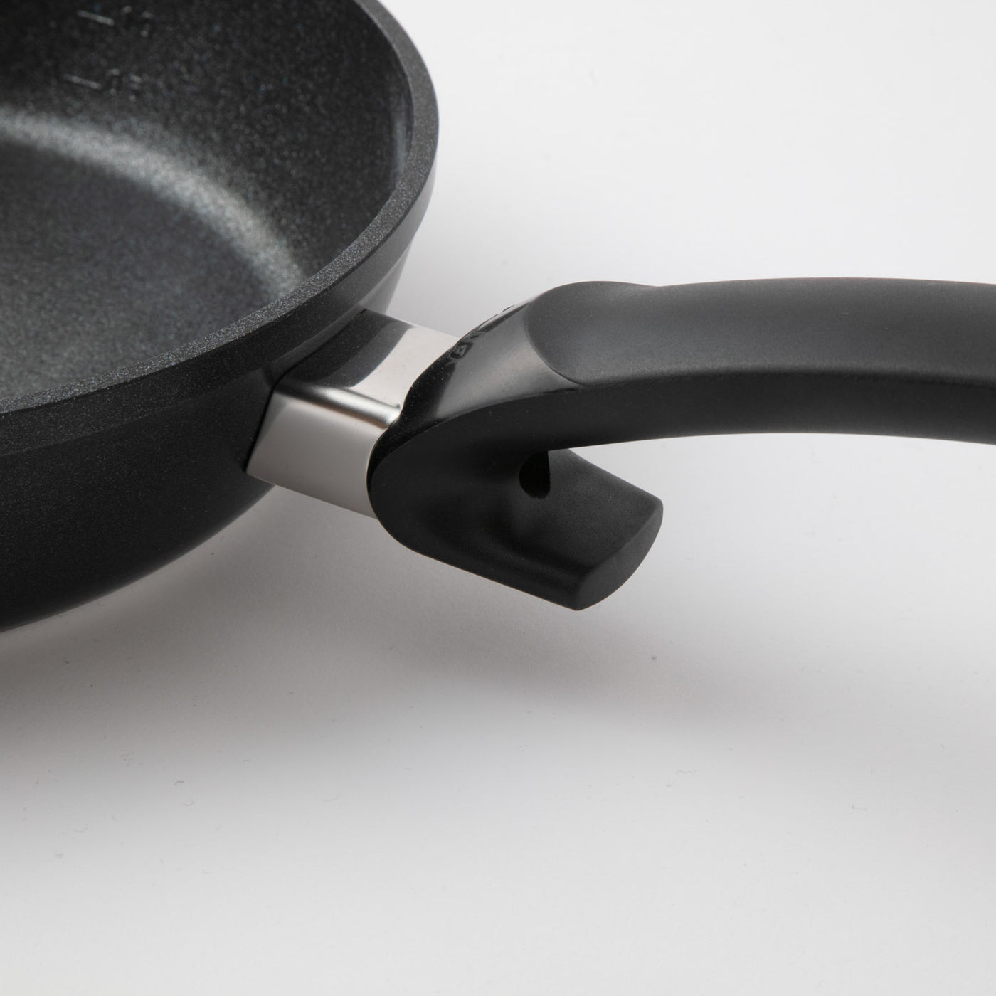 Fissler(フィスラー) アダマント コンフォート |キッチン用品通販