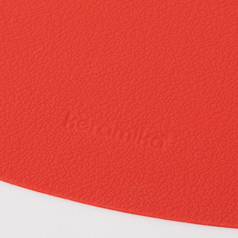 keramika（ケラミカ） Leather（レザー） シリーズ テーブルマット オーバル レッド