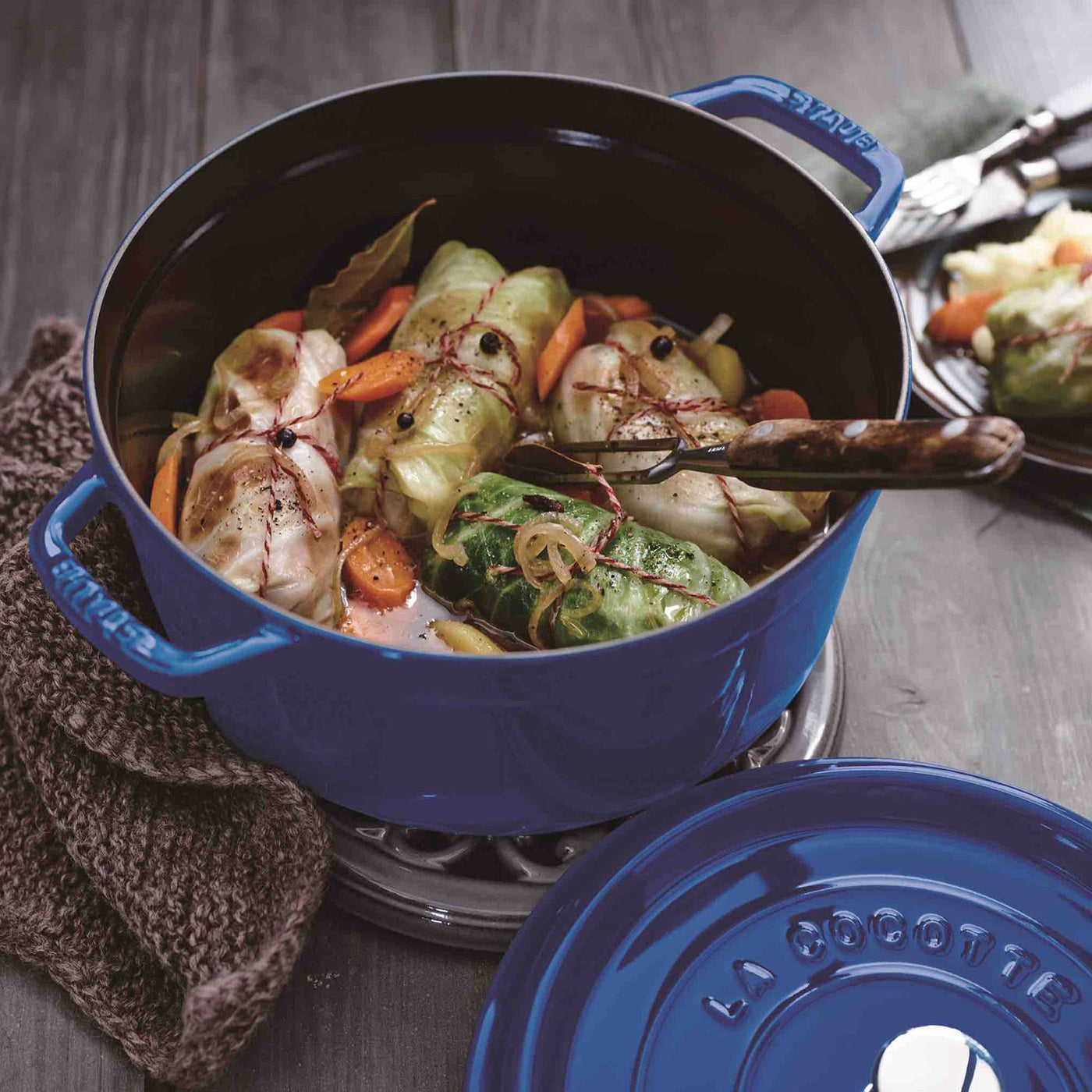 【SALE】STAUB(ストウブ） ピコ・ココット ラウンド ロイヤルブルー |キッチン用品通販サイト Y.YACHT STORE