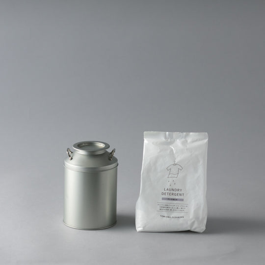 とみおかクリーニング 洗濯洗剤 フラワー (ミルク缶)+詰替えセット