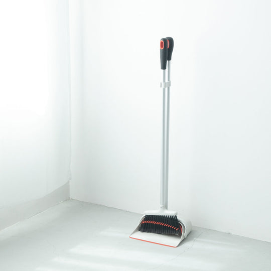 OXO(オクソー)  アップライト ダストパン&ブラシセット