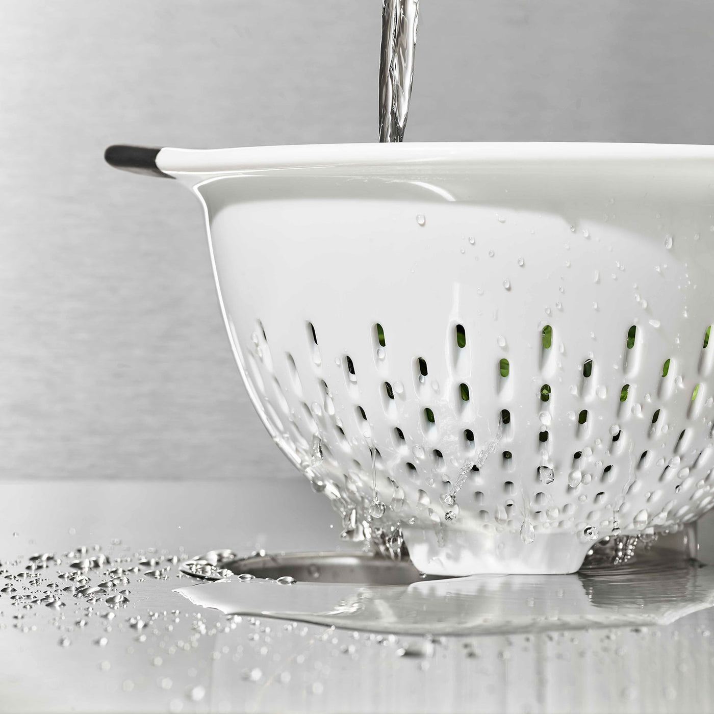 OXO(オクソー) コランダー 11331000 |キッチン用品通販サイト Y.YACHT