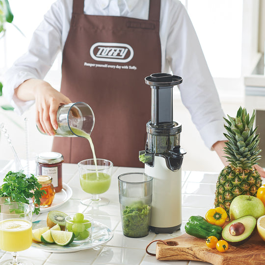 Toffy（トフィー）ミニスロージューサー アッシュホワイト