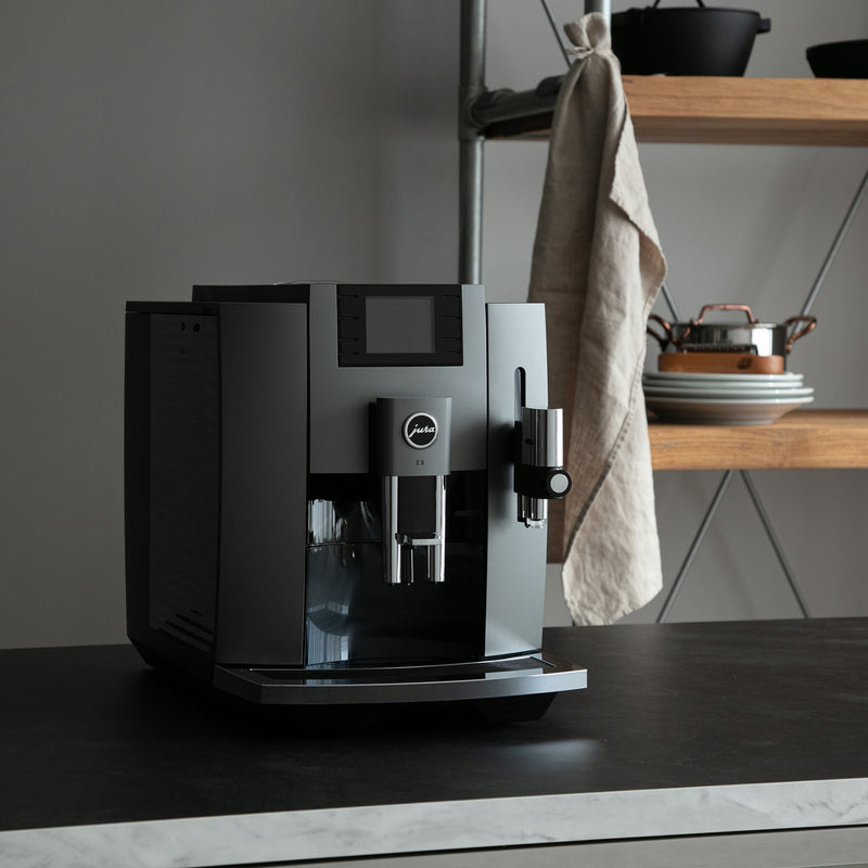 JURA（ユーラ） 全自動コーヒーメーカーE8 ブラック |キッチン用品通販