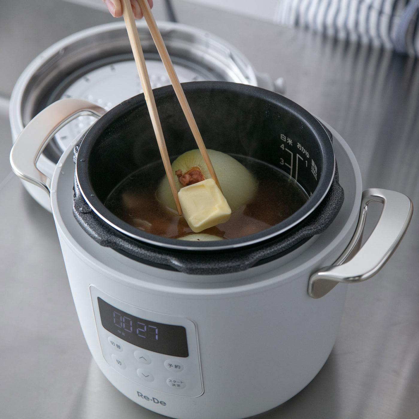 Re・De Pot 電気圧力鍋 2L ブラック  圧力鍋 クッカー Re・De] Re・De Pot 電気圧力鍋 2L(ブラック): ネットデパート