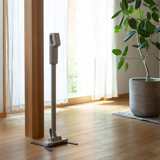 ±0 (プラスマイナスゼロ) コードレスクリーナー H111 ブラウングレー